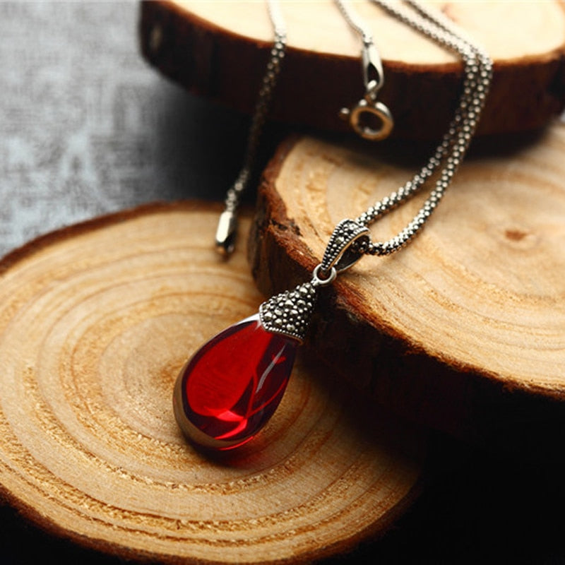 Natural Red Garnet 925 Sterling Silver Water Drop Pendant Retro Necklace - Omamoristone お守り石