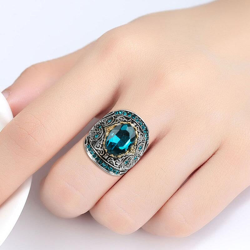 Huge Oval Gemstones Hyperbole Design Aquamarine Ring - Omamoristone お守り石