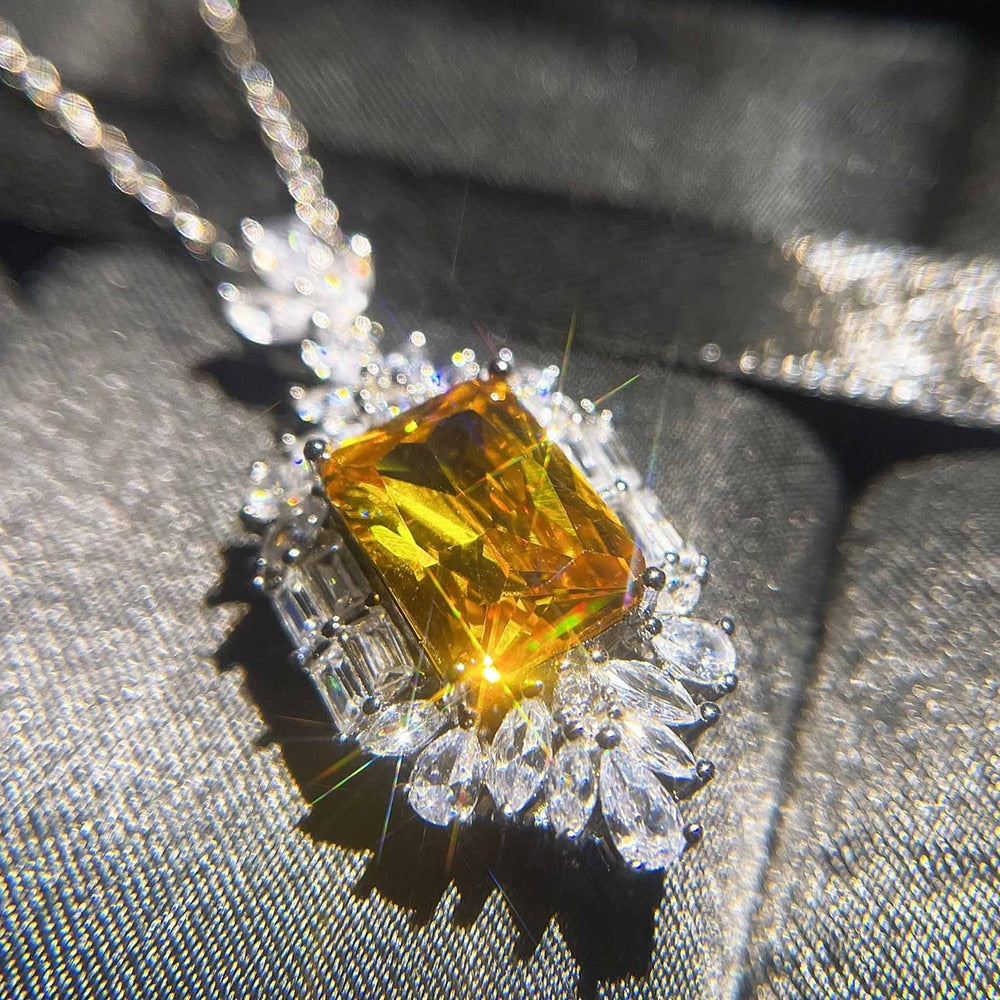 Vintage 18k White Gold Bling Yellow Crystal Citrine Pendant Necklaces - Omamoristone お守り石