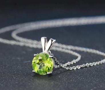 8mm Natural Round Cut Peridot Sterling Silver Simple Pandent Chain Necklace - Omamoristone お守り石